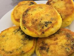 贴饼子-秀水家园农家院住宿团建(石林峡店)