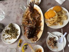 -荷塘月色鱼馆总店(于桥水库劈柴大院店)