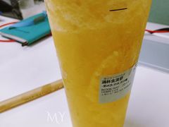 金菠萝-喜茶(上海正大广场店)
