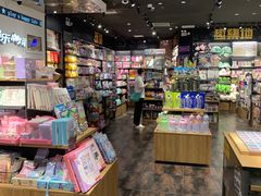 -酷乐潮玩(凯德MALL西直门店)