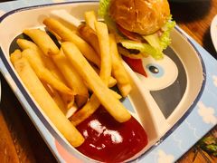 -Kitchen·Y洋厨房西餐厅(王府壹号店)