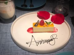 -弦月窗LUNETTE BY AMANDA(复兴路店)