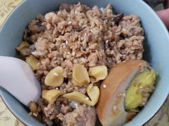 肉燥饭-品味轩(华山路店)