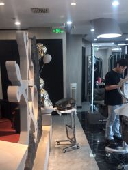 -TOP HAIR SALON