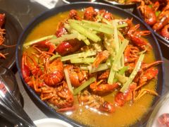 经典黄焖龙虾-红盔甲·小龙虾(人民广场店)