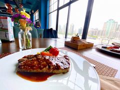 炭扒和牛西冷牛排-Kathleen's Waitan 凯圣琳江景西餐厅(外滩店)