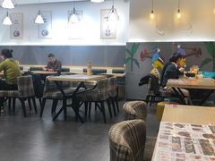 大堂-花馬肆.云南过桥米线(汉神购物广场现场熬汤店)