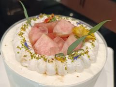蜜桃奶油蛋糕-卷心卷意·轻甜蛋糕(新光天地店)