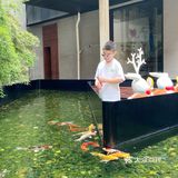 来园区内书店看书遇见《爱情应该有的样子》剧组🎬