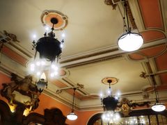 -Majestic Café