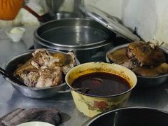 -巍山𤆵肉饵丝