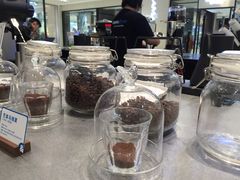 -COFFii&JOY(龙江新城市广场店)