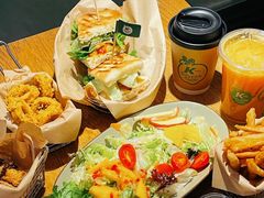 -KPRO 帕尼尼·沙拉·缤纷拼盘(万象城店)