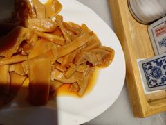 -京城小江南·北京烤鸭·江南土菜·白鱼(中关村店)
