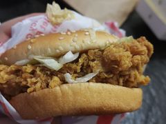 新客麦辣鸡腿汉堡-麦当劳(沙河店)