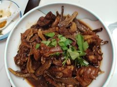 -回头客餐厅·家的味道农家菜·虹鳟鱼·铁锅炖(雁栖湖店)