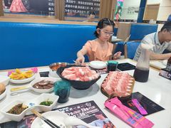 -魔法帽酱料牛肉小火锅(米兰店)