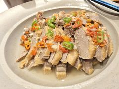 -客家大院·非遗赣南客家菜(郁孤台店)