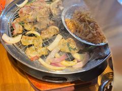 -四斤烤肉(东戴河孟家店)