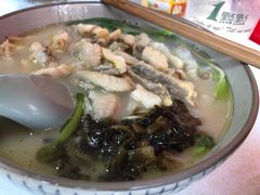 -明呈黄鱼面馆(斜土路店)