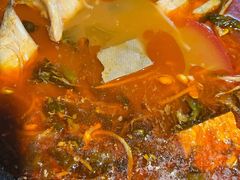 酸汤江团鱼-院里·贵州菜(府东街店)
