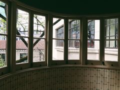 -Nathalie Djurberg与Hans Berg“牛皮纸包裹的月亮”-Prada荣宅当季展览