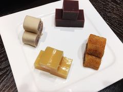 宫廷点心拼盘-羲和雅苑•北京烤鸭(陆家嘴中心店)