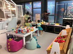 -萨卡屋亲子乐园·餐厅(龙山万物工场店)