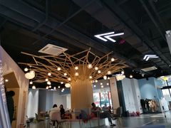 -大摩华尔街生活广场
