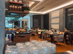 -阿纳迪酒店·秘境西餐厅