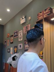 -CUTMAN男士理发