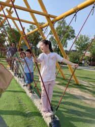 -季高兔窝窝亲子园(上海薰衣草公园店)