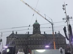 -De Bijenkorf百货公司