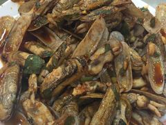 -天津乾毓德饭庄·清真传统炒菜·海鲜烧烤(咸阳路店)