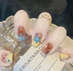 -斯馨·健康美甲美睫