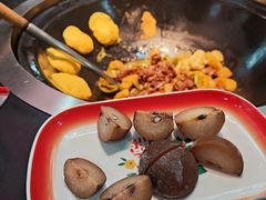 -高家小院铁锅炖大鹅(哈西高铁站店)