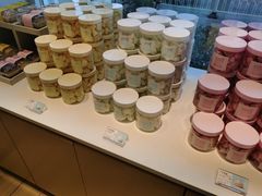 -好利来(南京路一店)