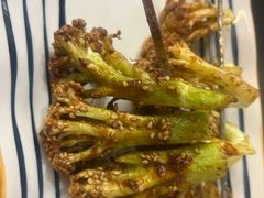 -许哥东北烧烤·铁丳烤串·宫后夹肉(繁花中心店)