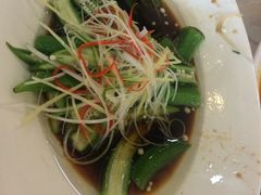 -马尔龙新疆饭店·清真(瑞景店)