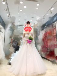 点击看大图 -予白婚纱礼服馆