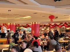 -咖啡苑自助餐厅·中国大饭店