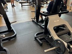 -Z&B Fitness Studio·Gym(前滩L+PLAZA店)