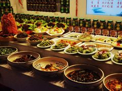 自助取餐区-山河屯铁锅炖鲜鹅·东北菜(开发区一店)