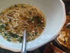 -挂旗柴锅鸡(蚌山区嘉年华店)