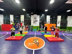 -趣动熊运动发展中心(乐坊校区)