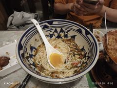 -蜗牛小馆醉乡民谣云南菜(惠新西里店)