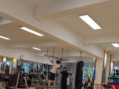 -中田健身工作室(莘庄地铁站店)