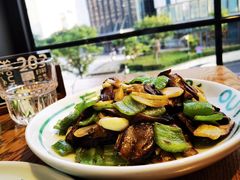 香辣野生牛肝菌-一坐一忘云南菜(嘉里中心店)