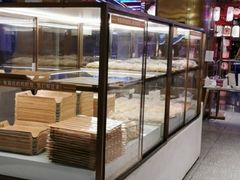 面包甜点陈列柜-奈雪的茶(湖滨银泰in77C区PRO店)