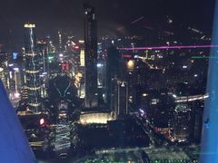 -广州塔卢特斯法国旋转餐厅